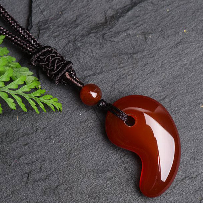 Buddha Stones Red Agate Green Agate Moon Pattern Confidence Calm Necklace