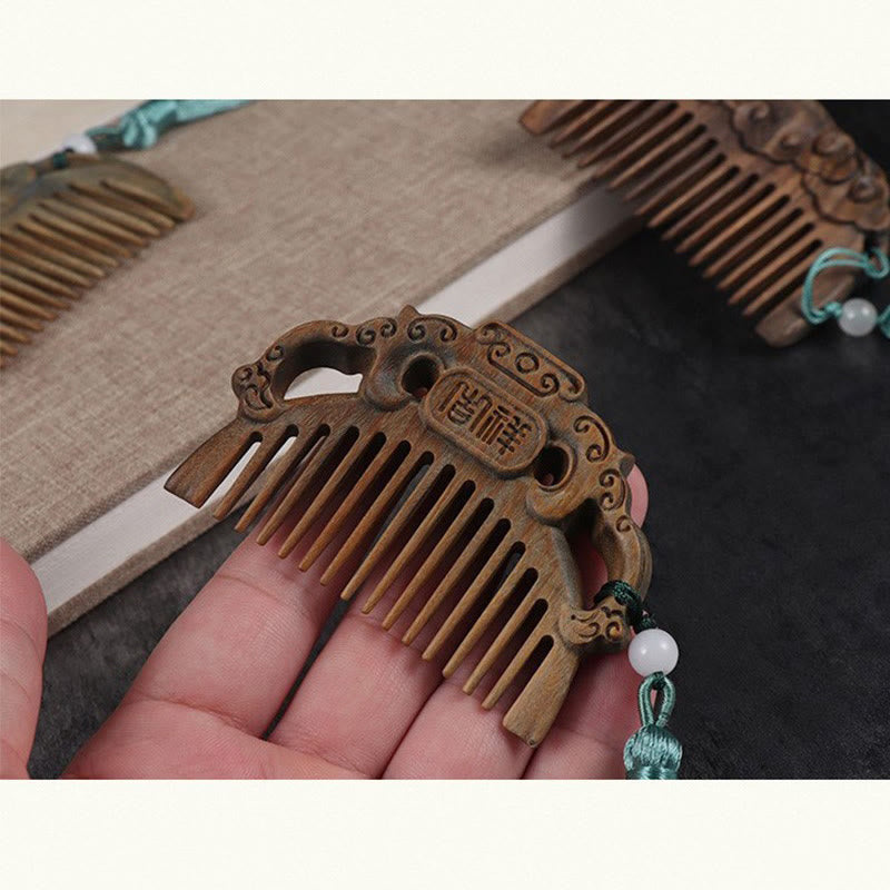 Buddha Stones Green Sandalwood Fox Peony Flower Lotus Engraved Cure Tassel Comb