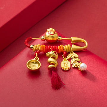 BROOCH