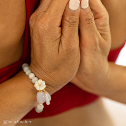 Buddha Stones "Hoping for Purity and Peace"Natural White Jade Bracelet Includes Gift Message Card